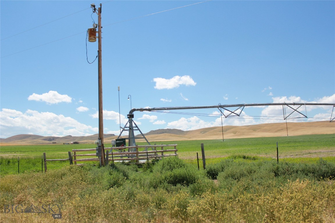 650 Frying Pan Property Photo 4
