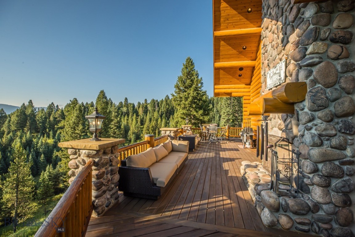 141 Black Wolf Ridge Property Photo 8