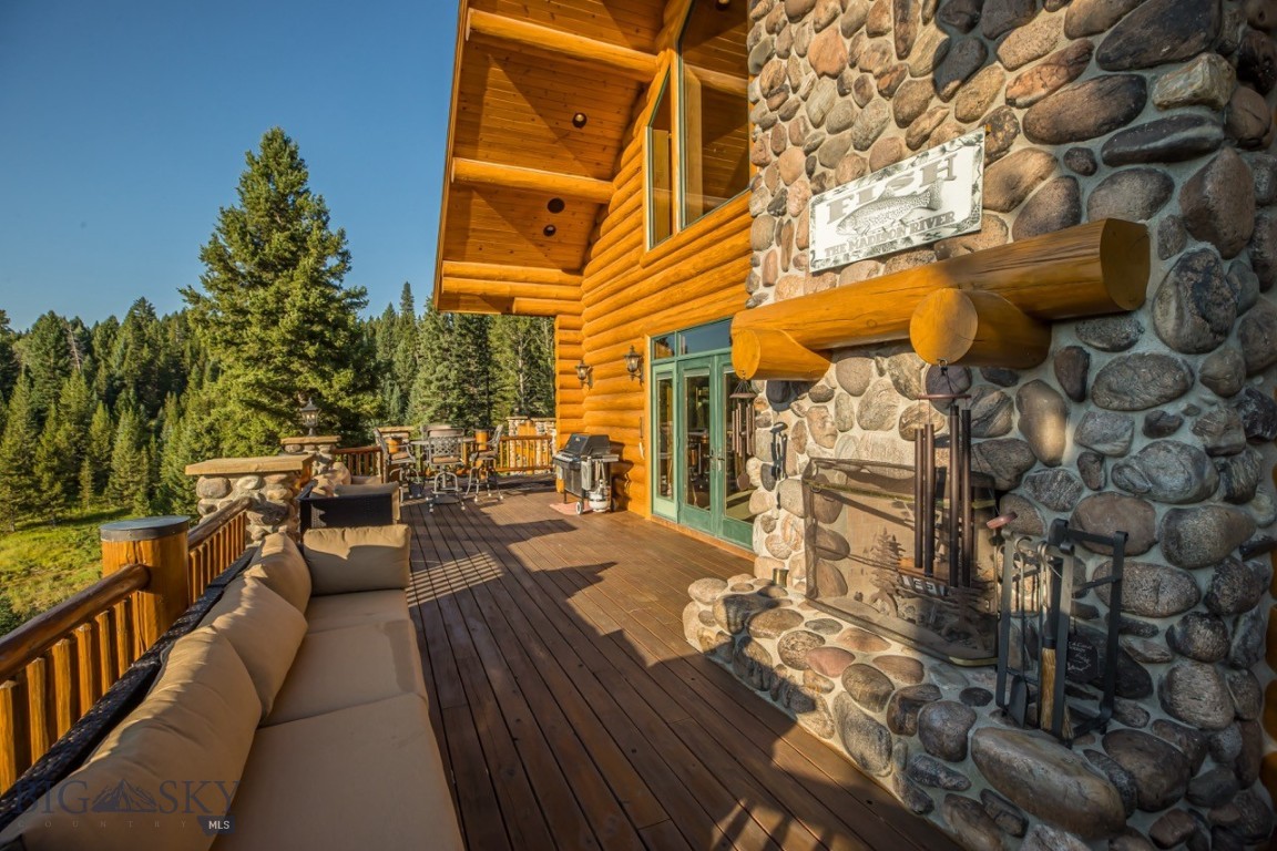 141 Black Wolf Ridge Property Photo 9