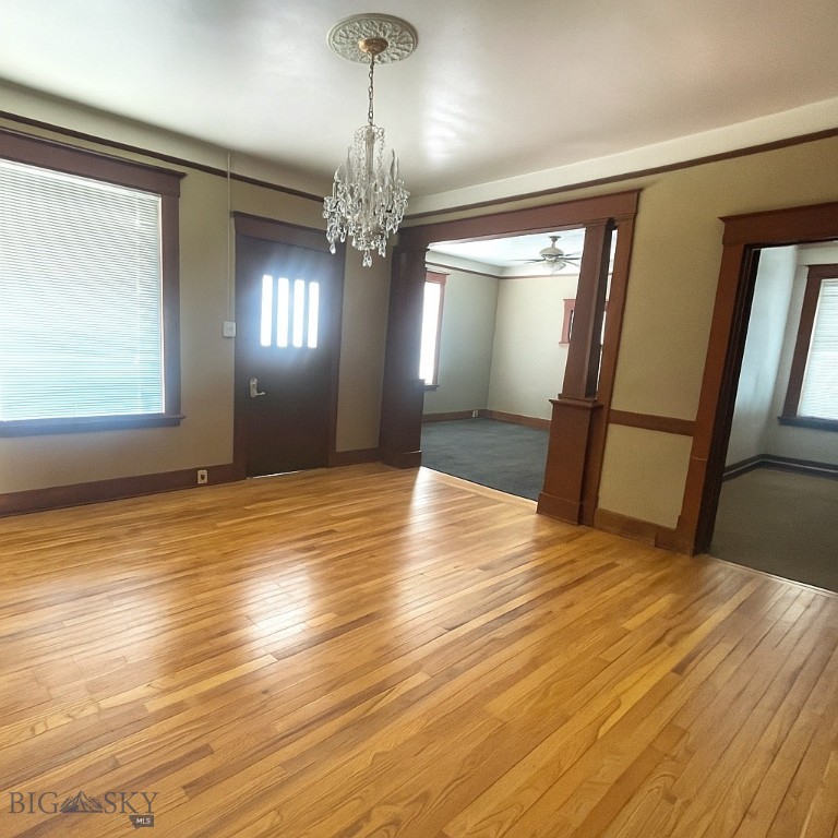 512 W Park Property Photo 7