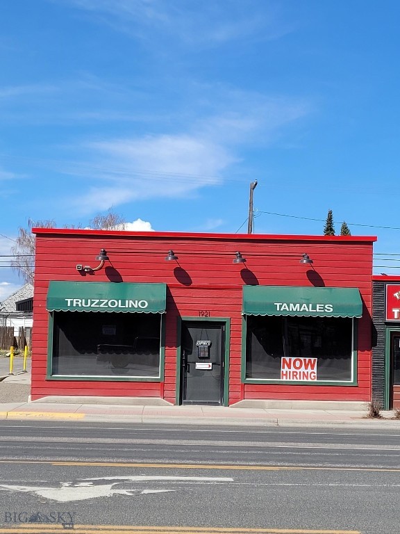 1921 Harrison Avenue Property Photo 1