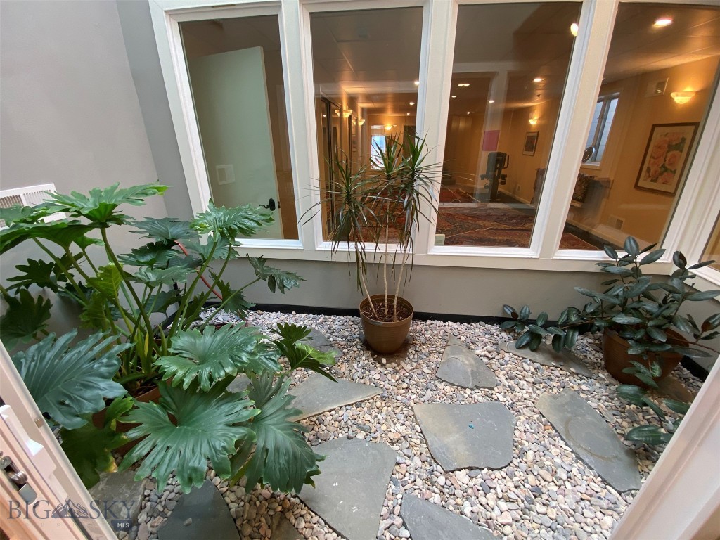 1424 Beef Trail Road Property Photo 47