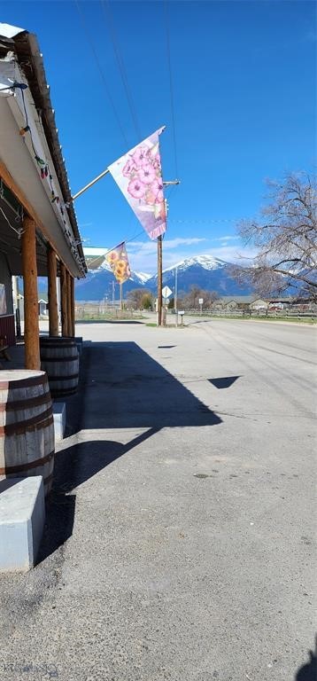 899 Three Mile Creek Road Property Photo 12