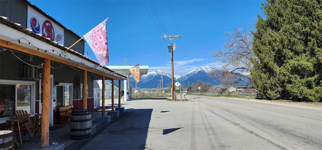 899 Three Mile Creek Road Property Photo 13