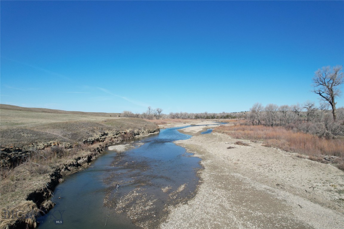 57 South Barber Rd Property Photo 17