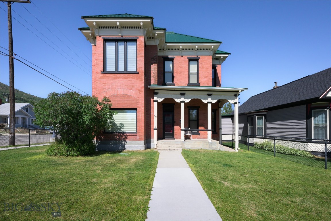 522 Hickory Street Property Photo 1