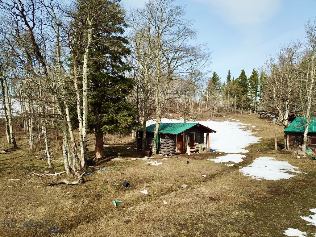 21001 Us Hwy 2 Property Photo 2