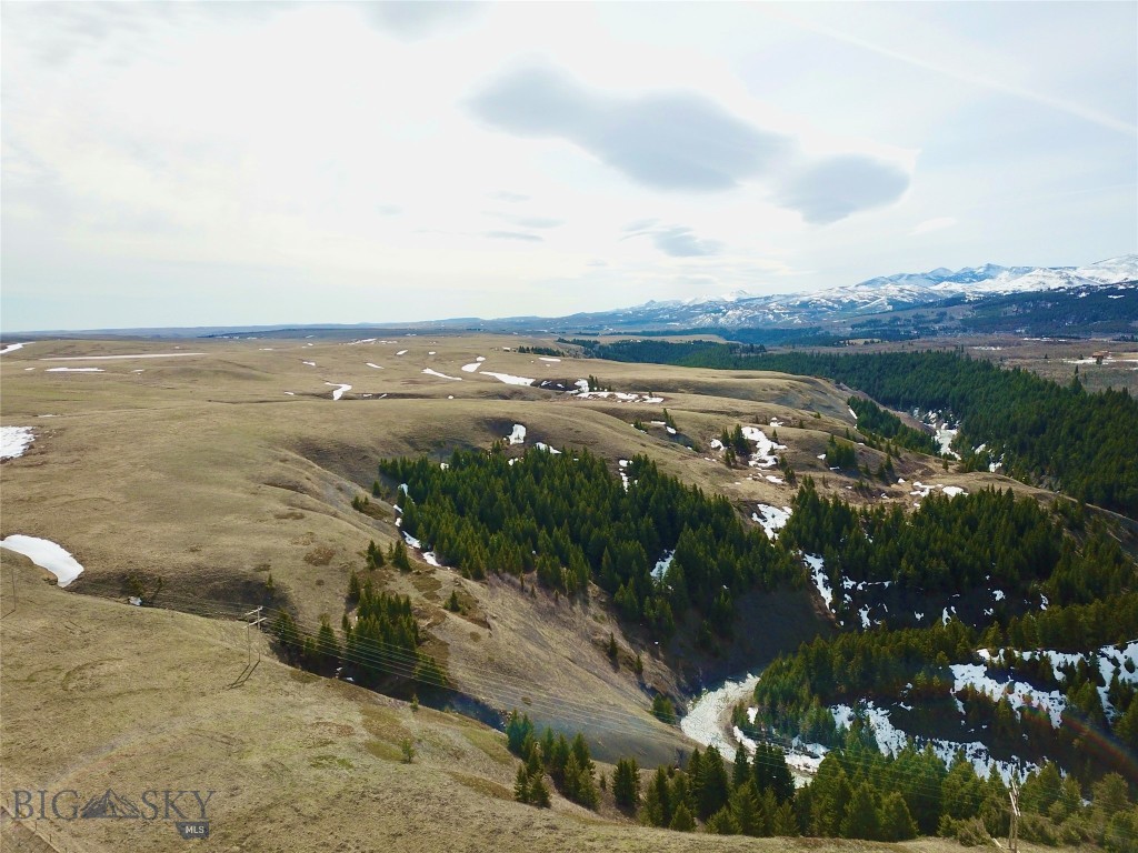 21001 Us Hwy 2 Property Photo 11