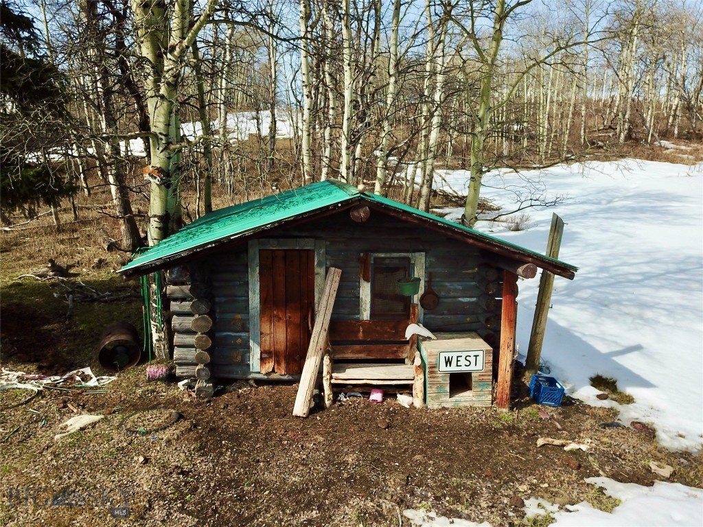 21001 Us Hwy 2 Property Photo 24
