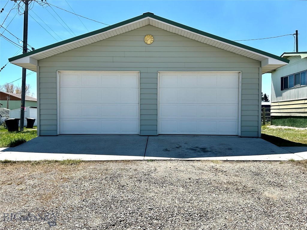 1001 Oregon Street Property Photo 17