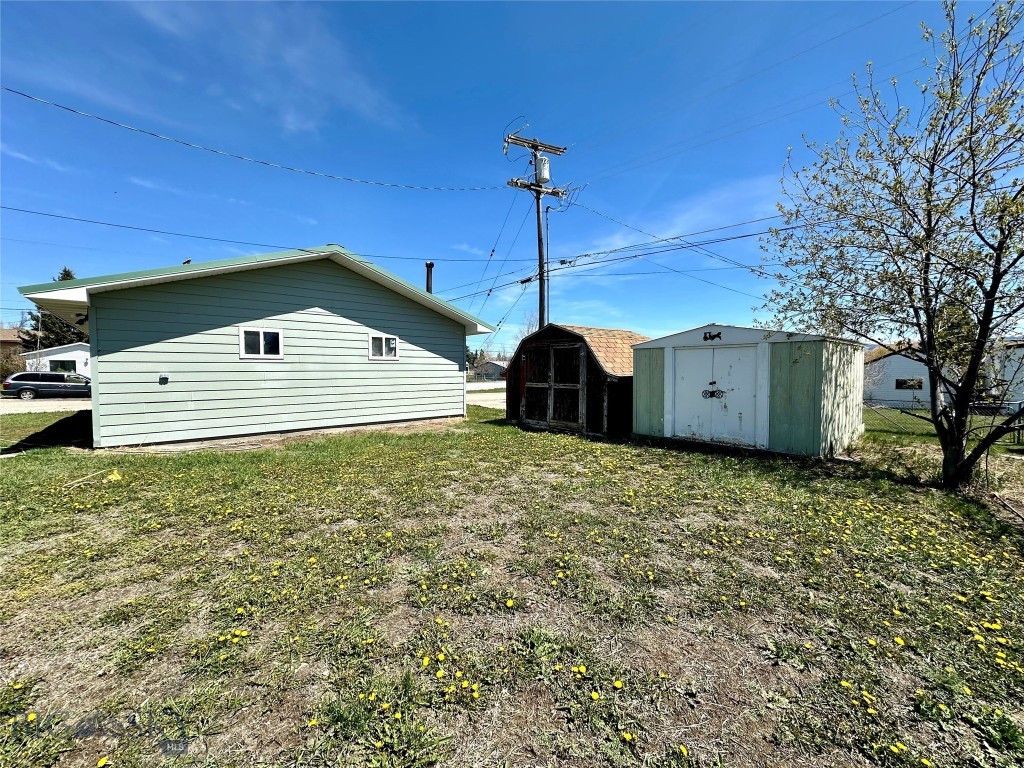1001 Oregon Street Property Photo 18