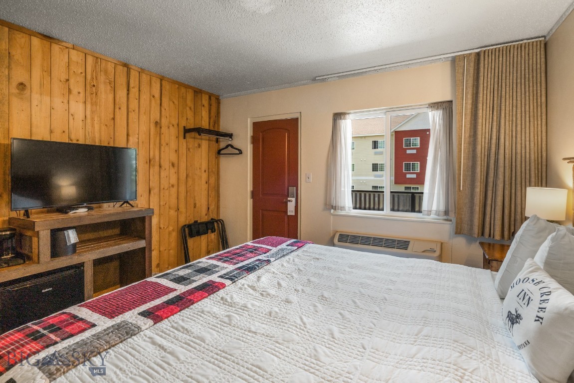 119 Electric Property Photo 22