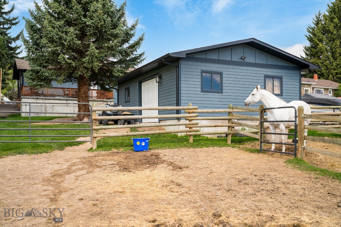 8150 Churchill Road Property Photo 5