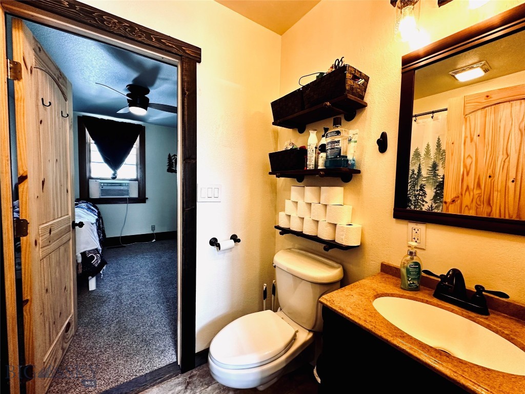 610 Milwaukee Avenue Property Photo 11