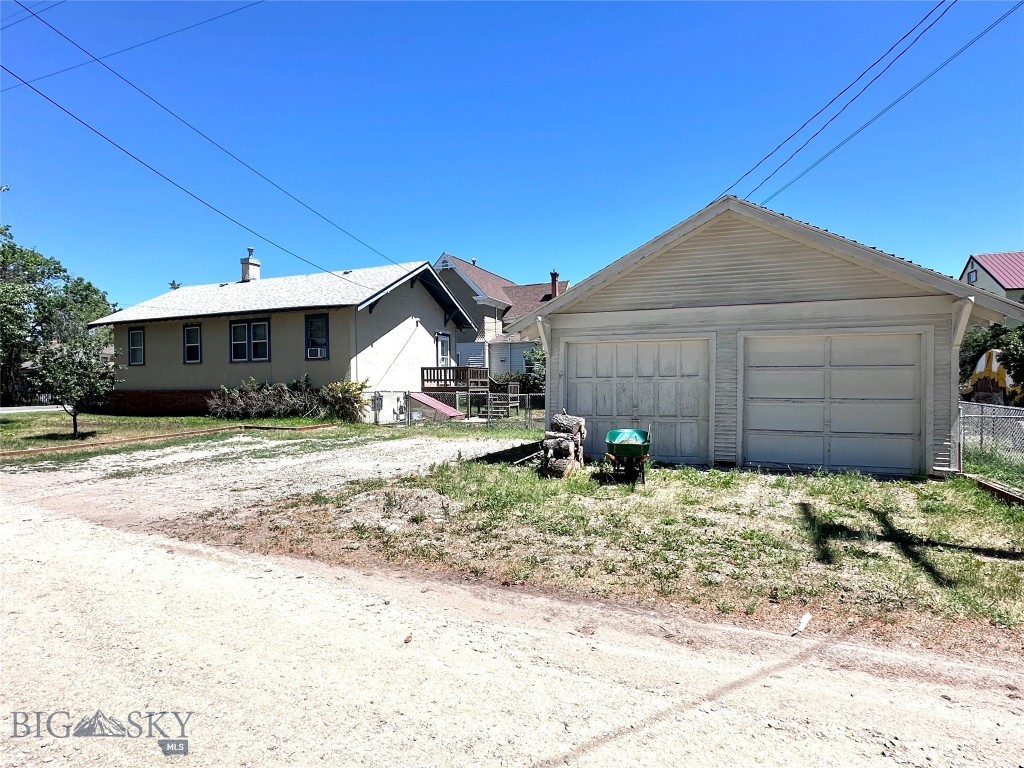 610 Milwaukee Avenue Property Photo 30