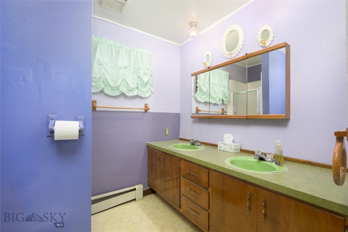 1605 Ogden Street Property Photo 12