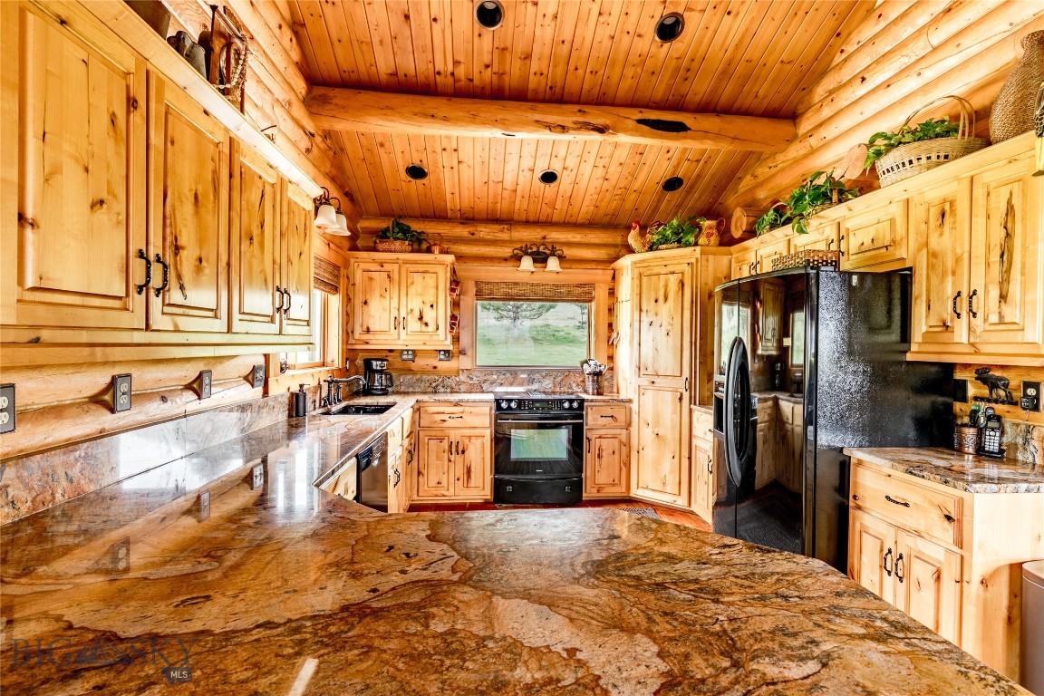 136 Jack Creek Road Property Photo 7