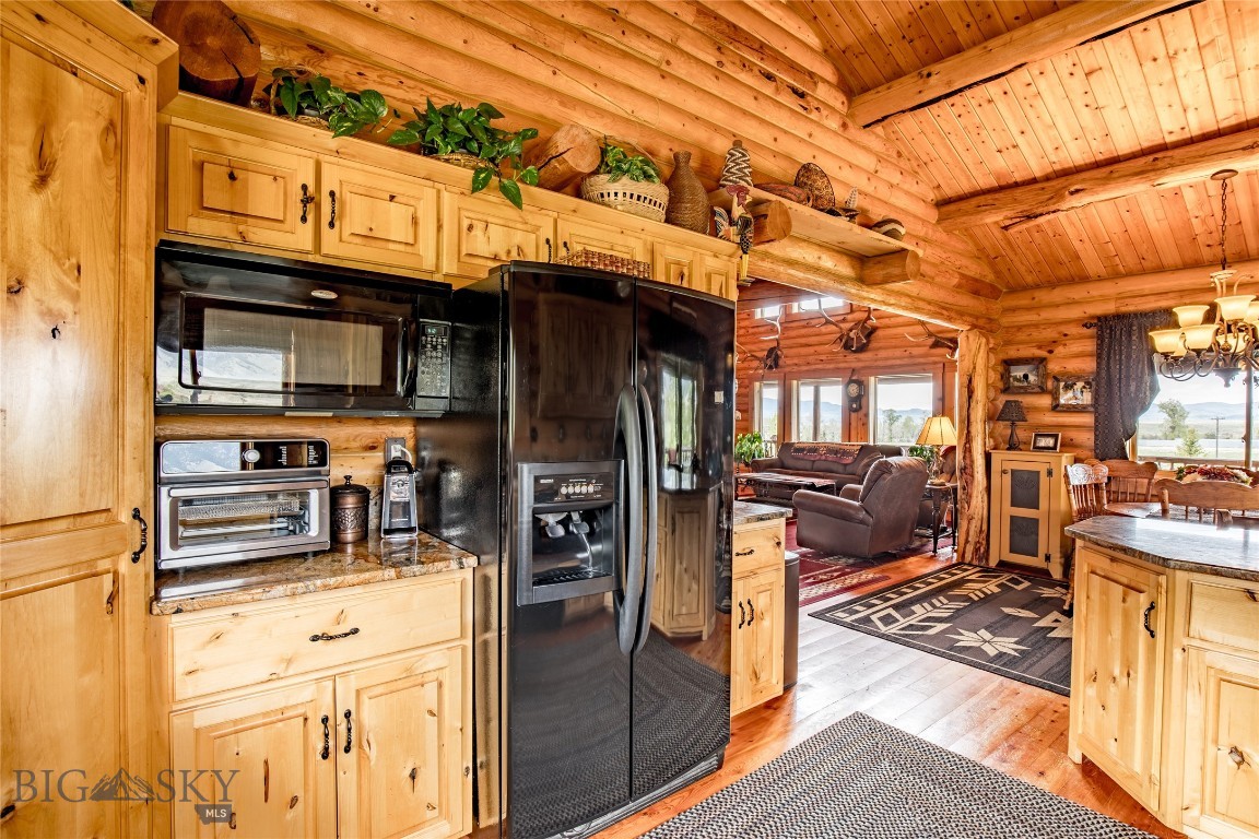 136 Jack Creek Road Property Photo 10