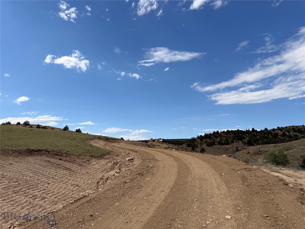 392902 Property Photo 18