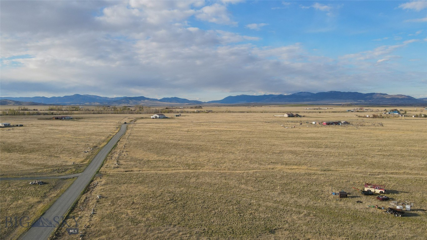 Lot 24 Jack Rabbit Lane Property Photo 4