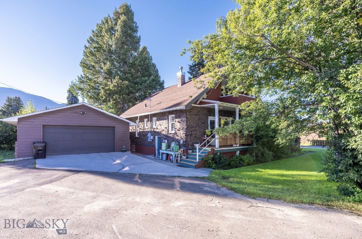 3031 Burlington Property Photo 49