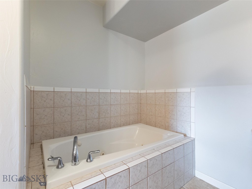 105 High Ground Avenue Property Photo 20