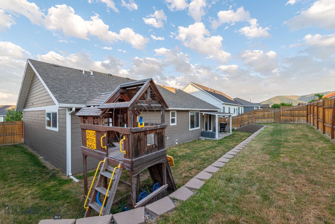 805 Nebula Street Property Photo 18