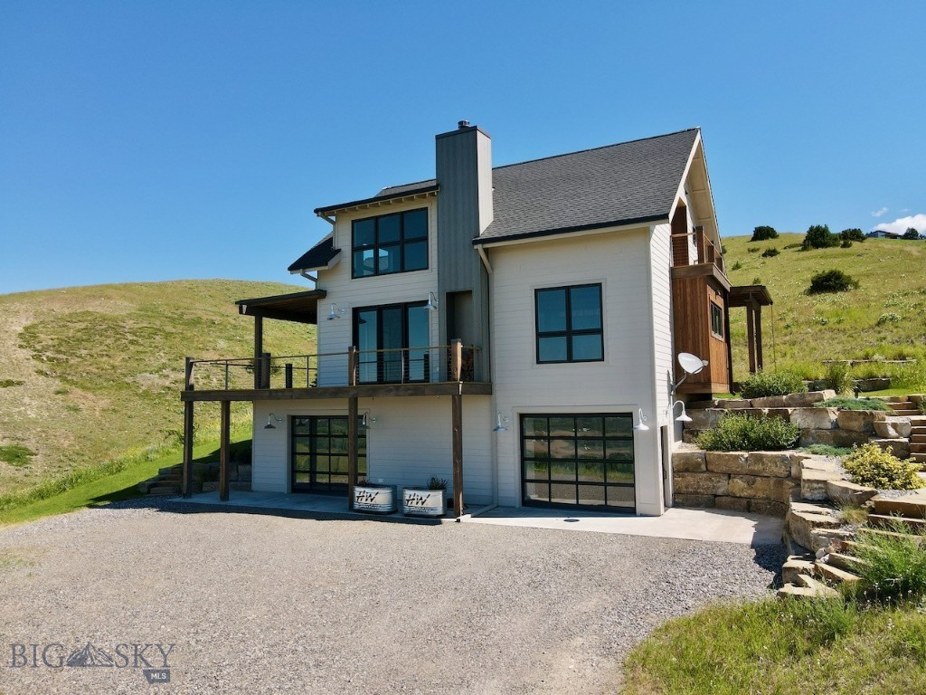 3495 Deer Creek Property Photo 2