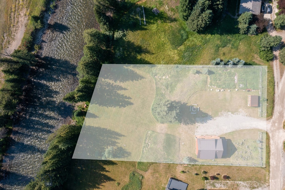 450 Karst Stage Loop Property Photo 5