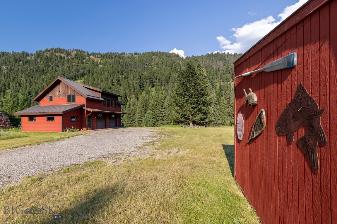 450 Karst Stage Loop Property Photo 11