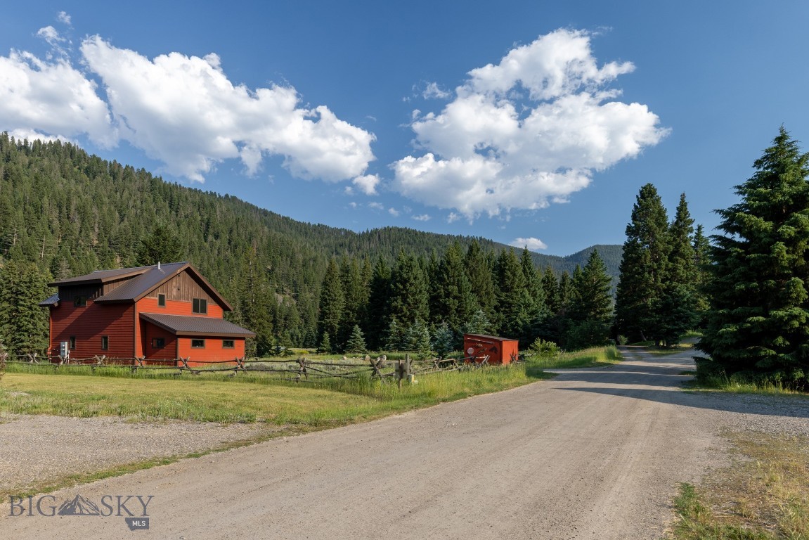 450 Karst Stage Loop Property Photo 41