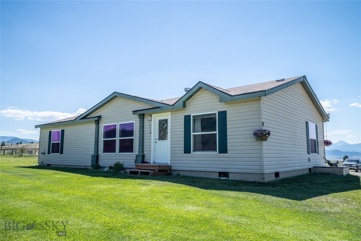 805 Flint Creek Road Property Photo 3