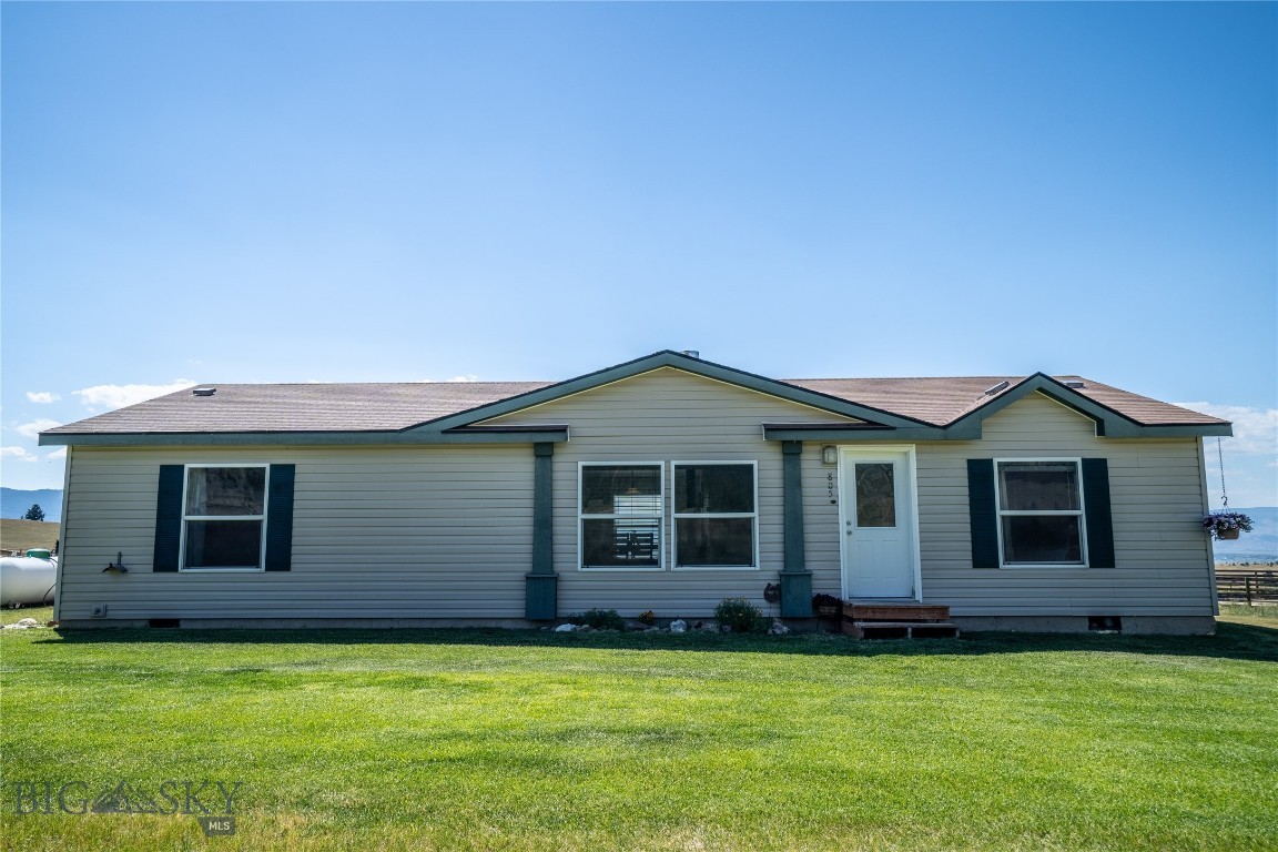 805 Flint Creek Road Property Photo 4