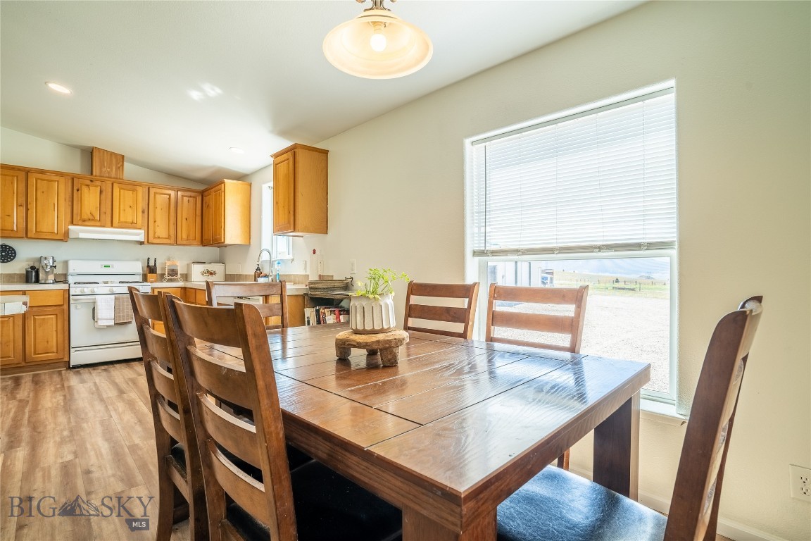 805 Flint Creek Road Property Photo 13