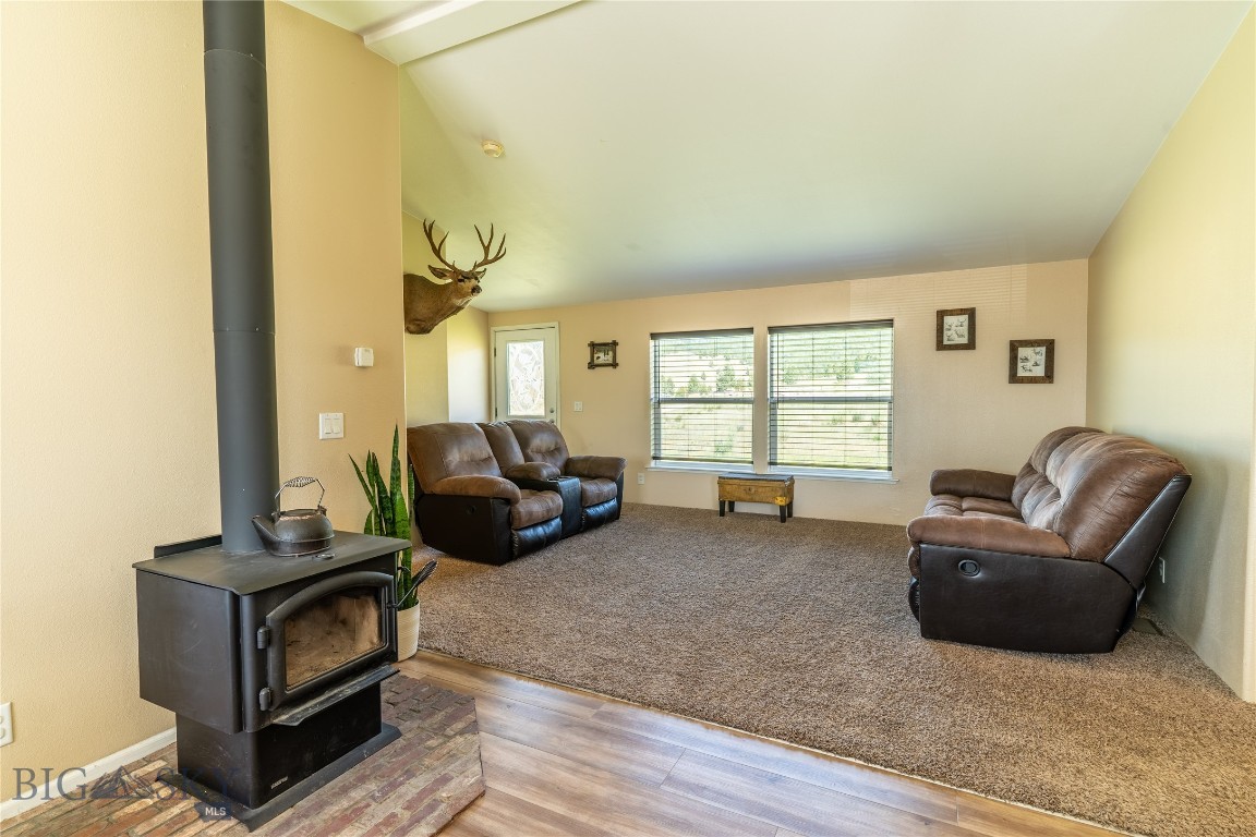 805 Flint Creek Road Property Photo 20