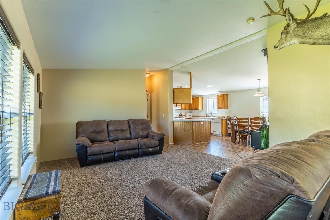 805 Flint Creek Road Property Photo 22