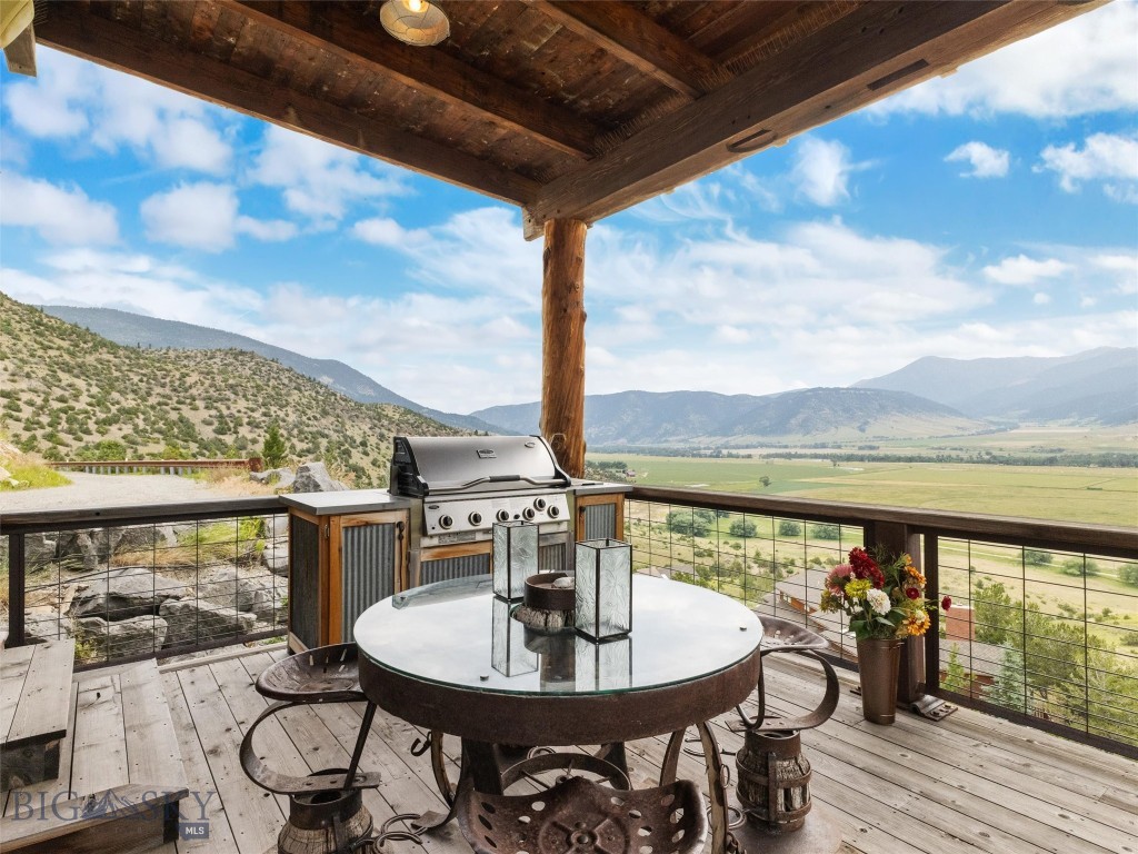 163 Spring Creek Hills Property Photo 24