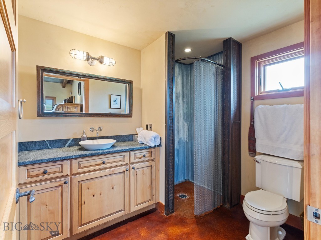 163 Spring Creek Hills Property Photo 37