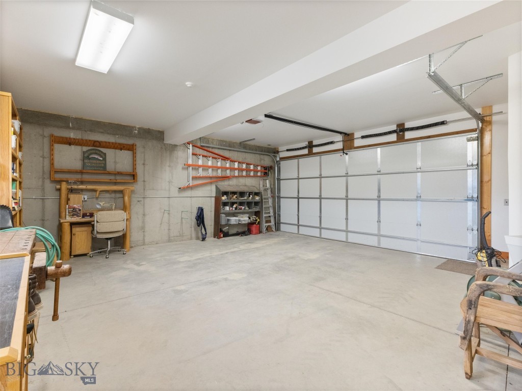 163 Spring Creek Hills Property Photo 58
