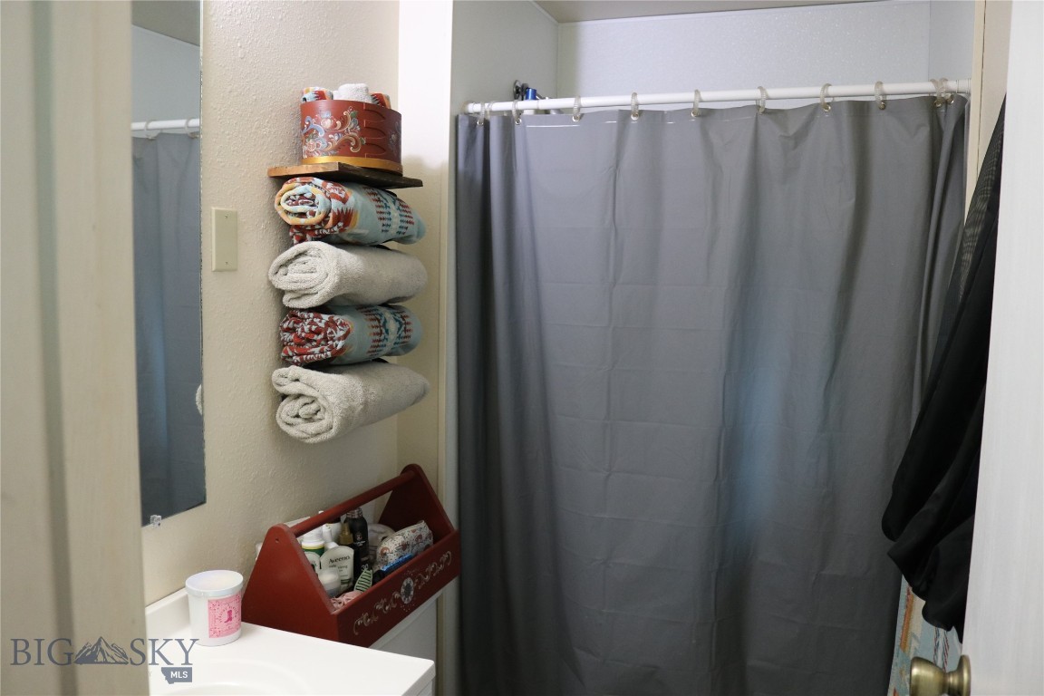 100 A Street Property Photo 6