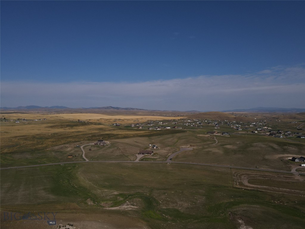 88 Wheatland Meadows Property Photo 4