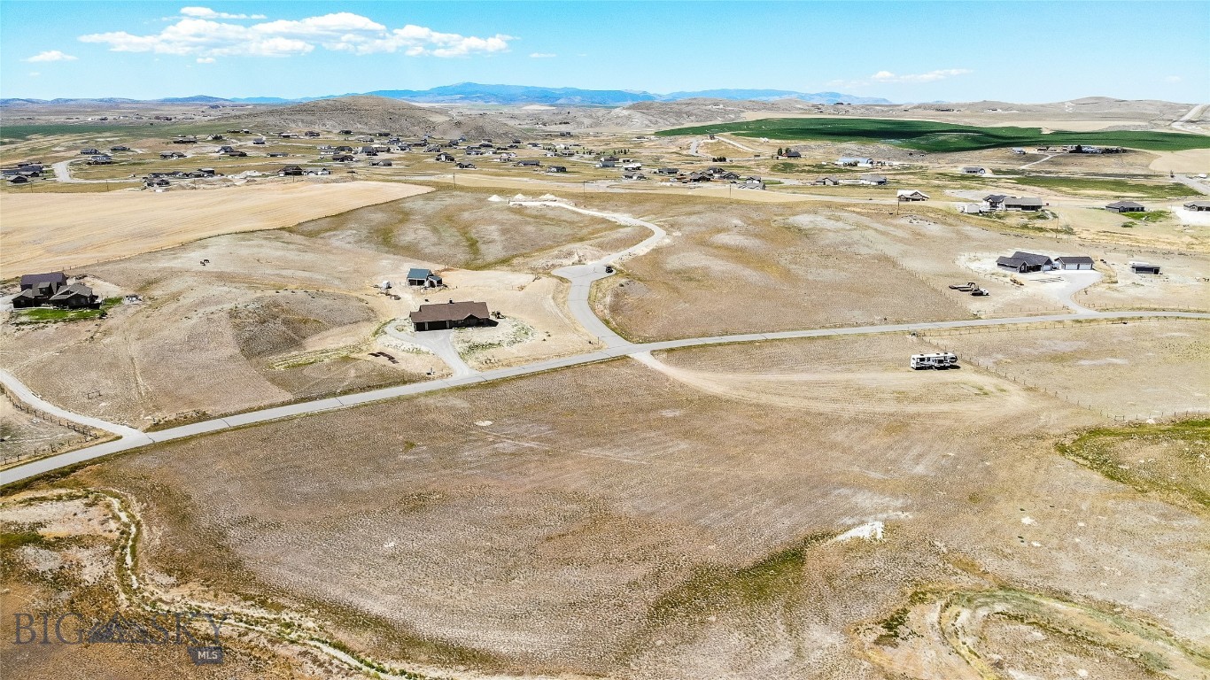 88 Wheatland Meadows Property Photo 7