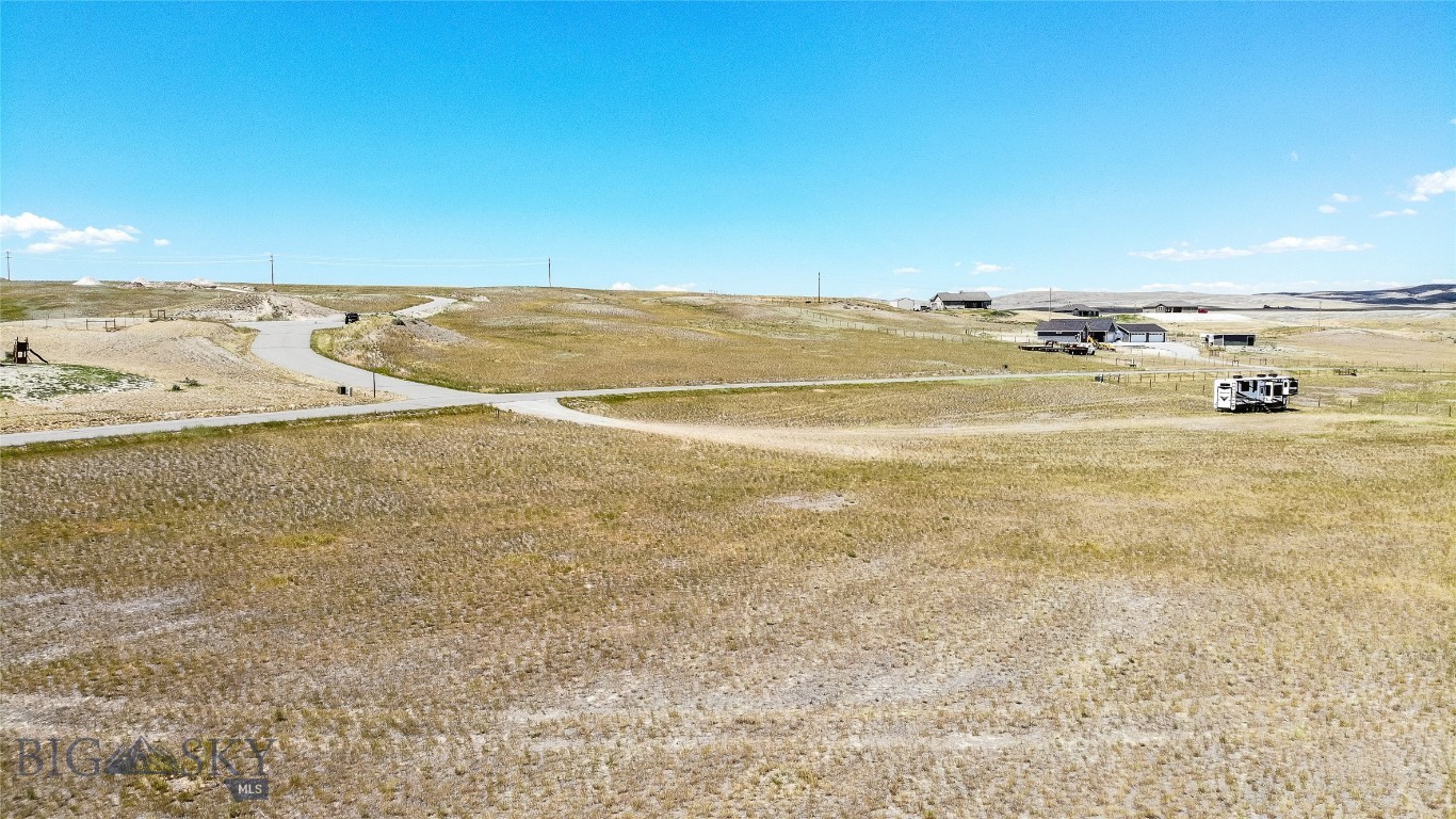 88 Wheatland Meadows Property Photo 17