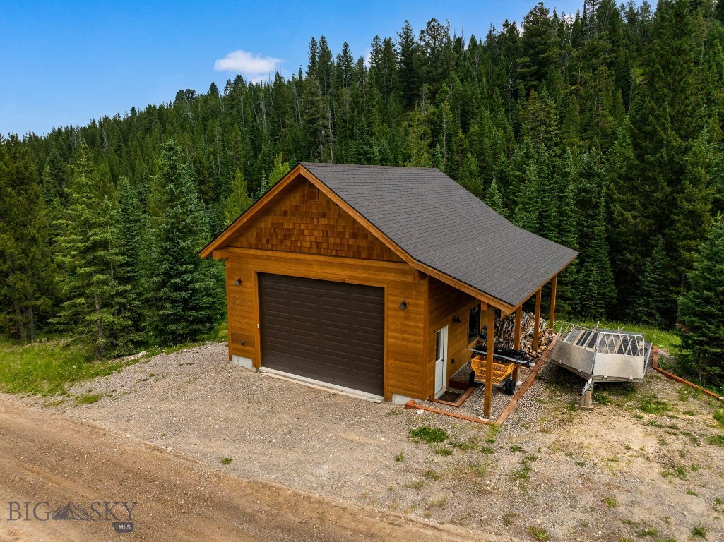 220 Watershed Road Property Photo 42