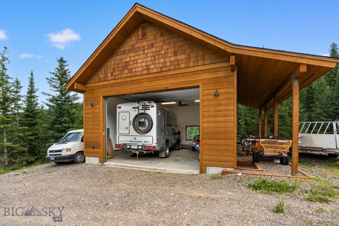 220 Watershed Road Property Photo 43