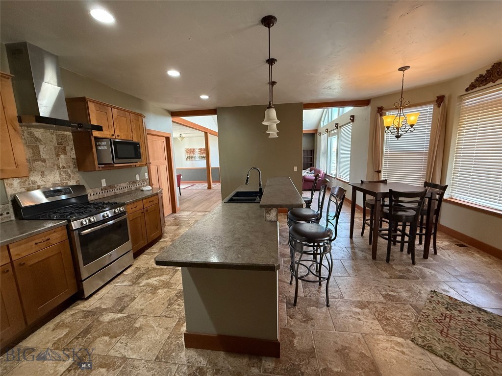 270 Southwind Property Photo 19