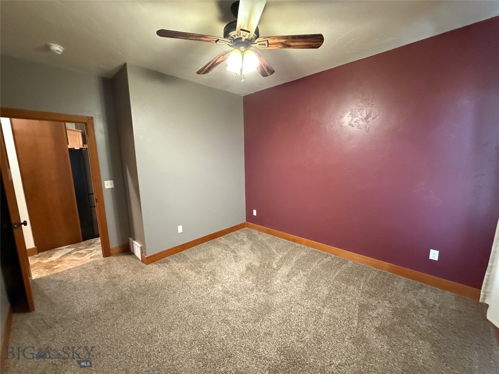 270 Southwind Property Photo 23