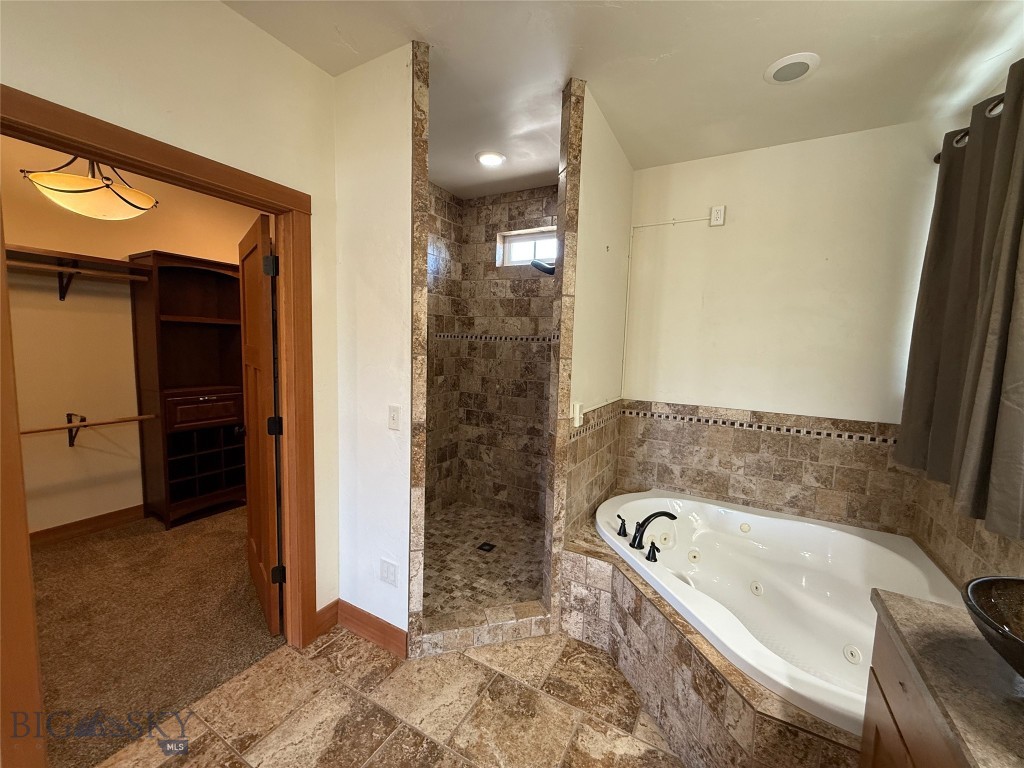 270 Southwind Property Photo 29