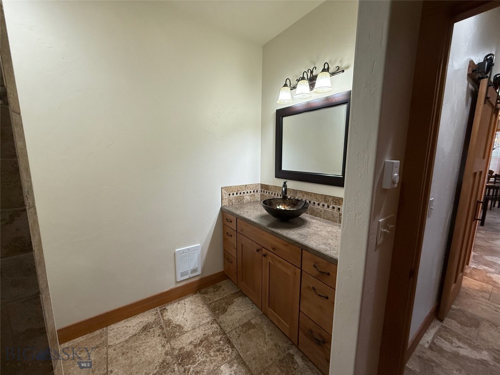 270 Southwind Property Photo 61