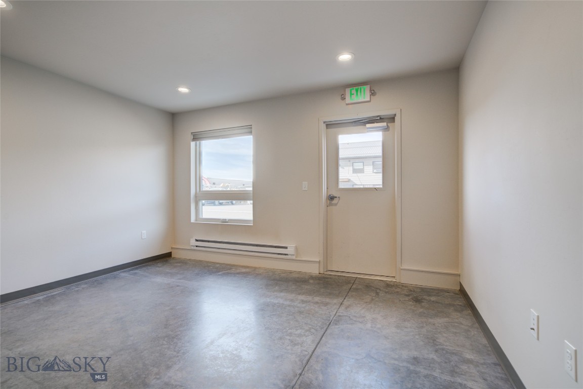 204 Durston D Property Photo 8